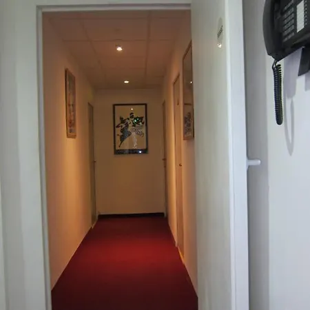 Hotel Brit Colbert 3*