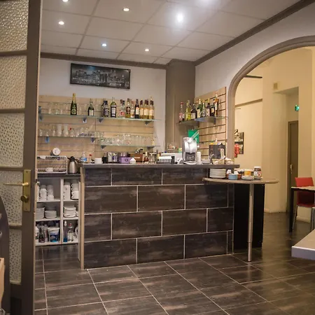 Brit Colbert Hotel Antibes