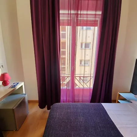 Szálloda Brit Colbert 3*