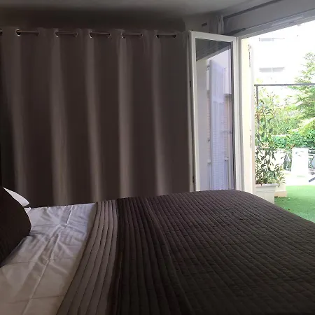 Szálloda Brit Colbert