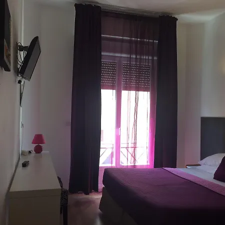 Hotell Brit Colbert Antibes