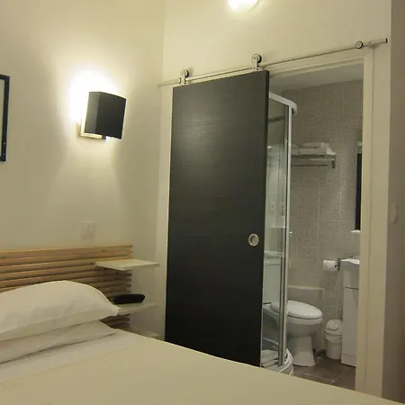 Hotel Colbert Juan-les-Pins
