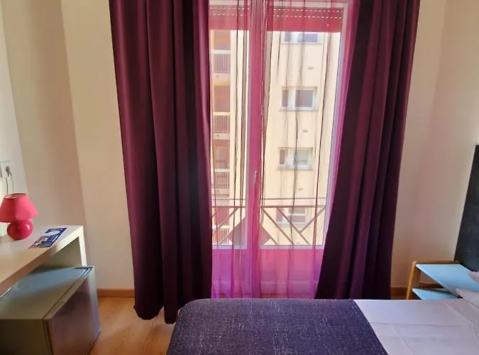 ホテル Brit Colbert 3*