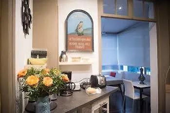 Brit Colbert Отель 3*